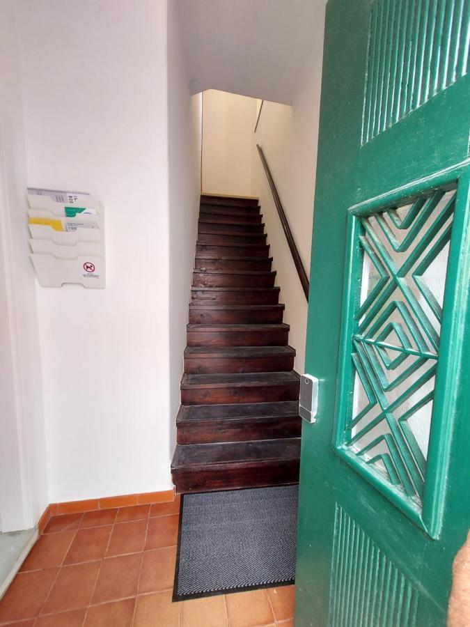 Wolley - Peniche Guesthouse Buitenkant foto