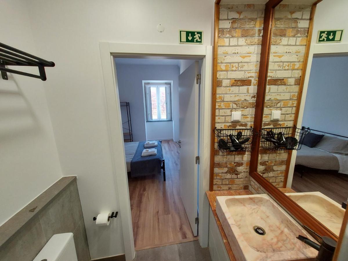 Wolley - Peniche Guesthouse Buitenkant foto